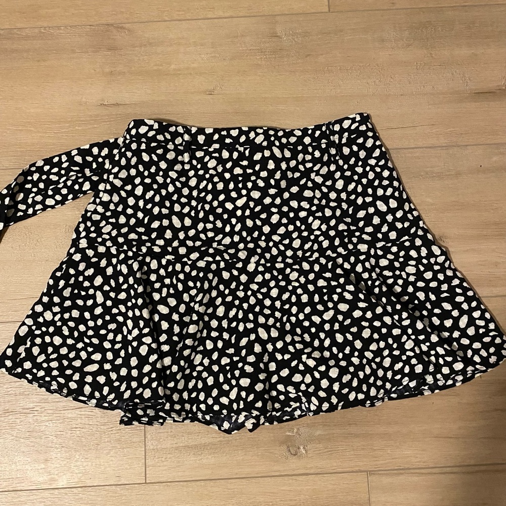 Kith and kin skirt